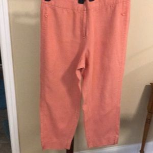 Woman’s capris. Size 14 Salmon color